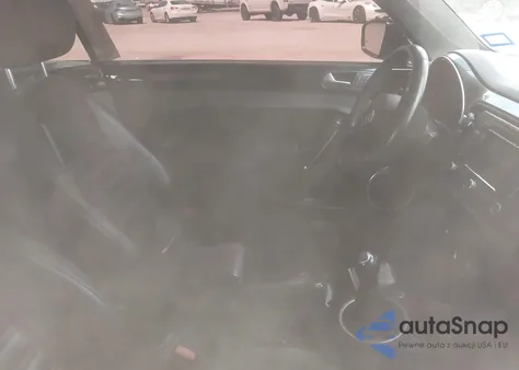 2013 Volkswagen Beetle 2.0T z USA, uszkodzony, nr VIN 3VW867AT5DM814227